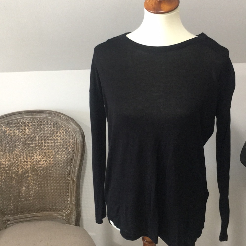 H&M Black lightweight sweater
